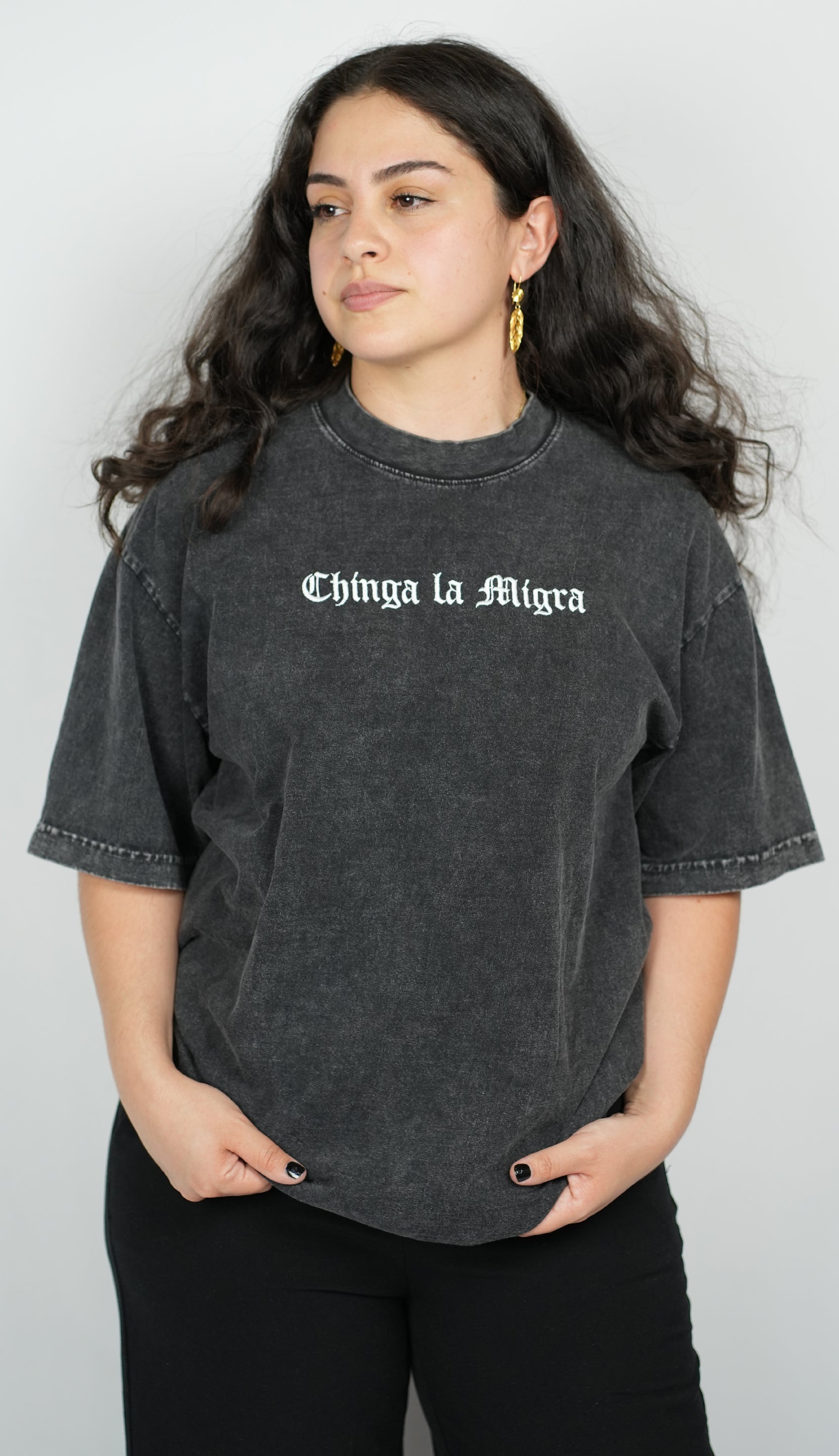 Unisex Chinga la Migra Mineral Wash T Shirt